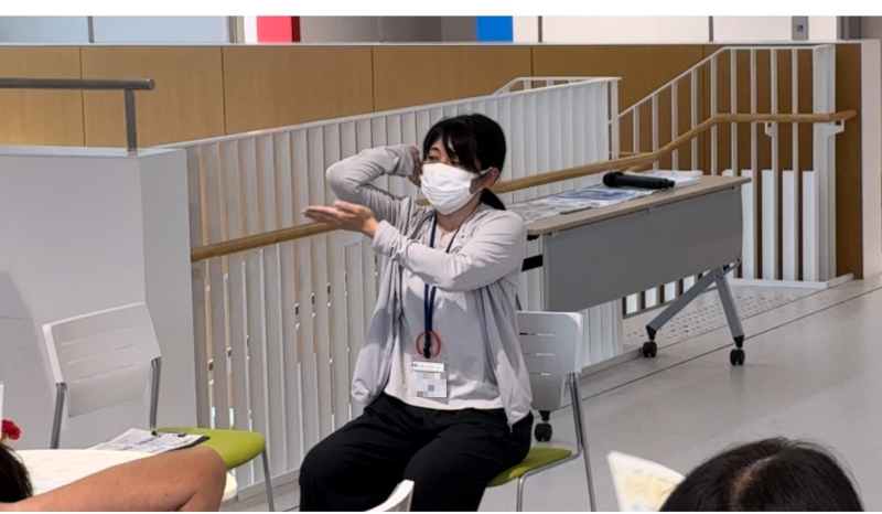 若葉いきいきプラザの理学療法士さんによる気軽にできる体操