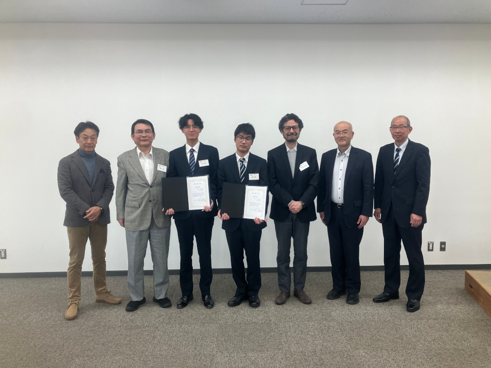 優秀賞を受賞しました